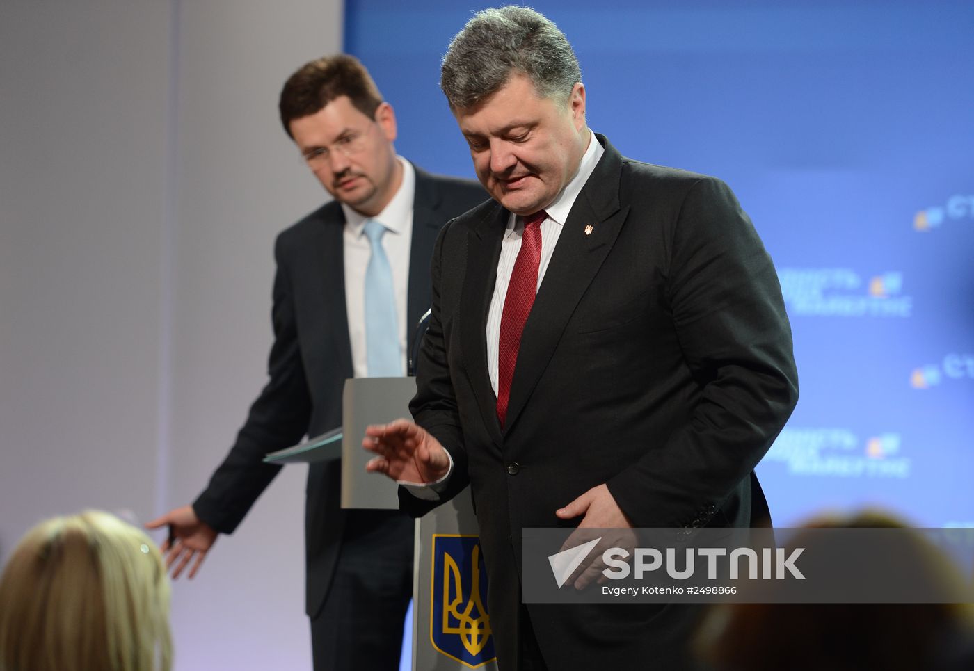 News conference with Ukrainian President Petro Poroshenko in Kiev