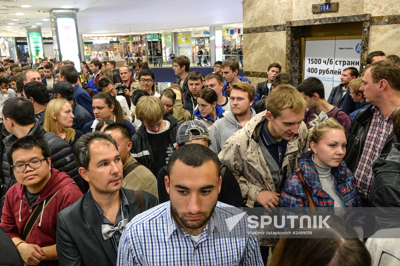 iPhone 6, 6-plus go on sale in Russia