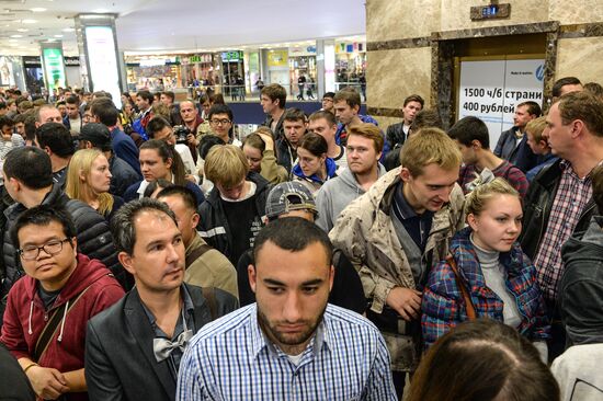 iPhone 6, 6-plus go on sale in Russia