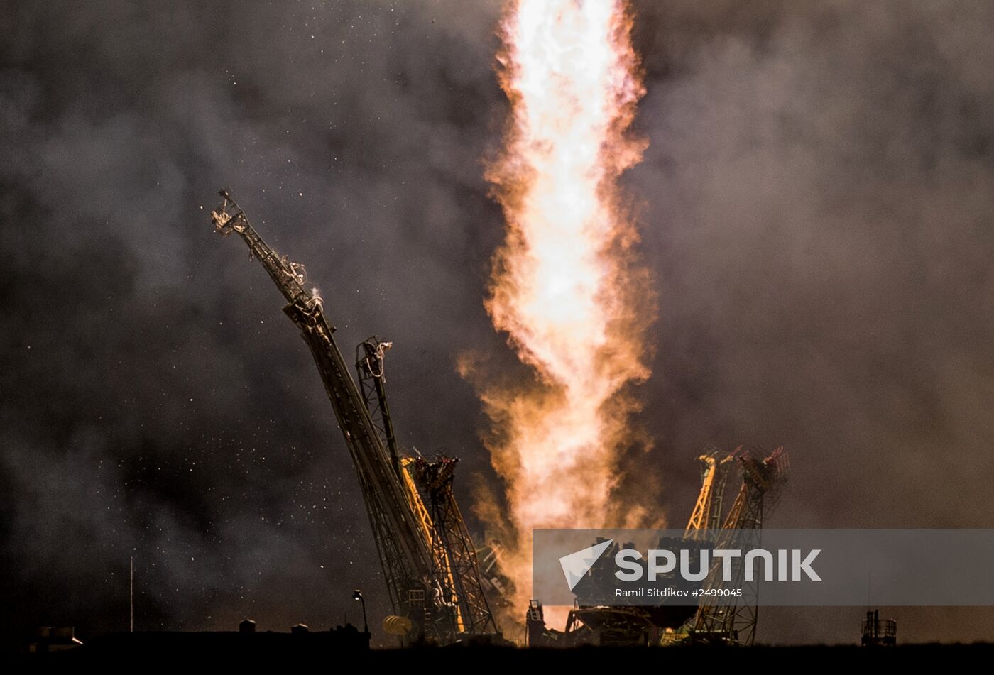 Soyuz ТМА-14М rocket launched from Baikonur Cosmodrome