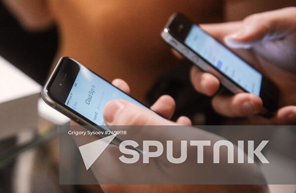 iPhone 6, 6 plus go on sale in Russia