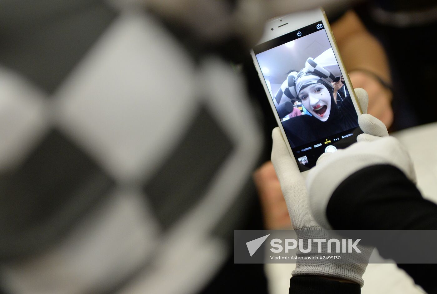 iPhone 6, 6 plus go on sale in Russia