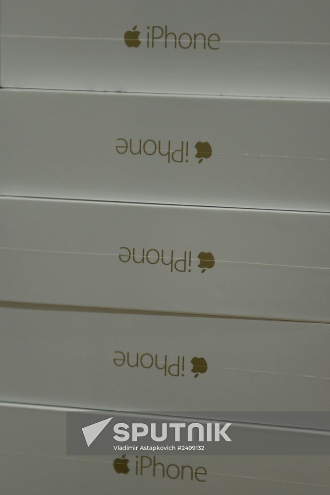 iPhone 6, 6 plus go on sale in Russia