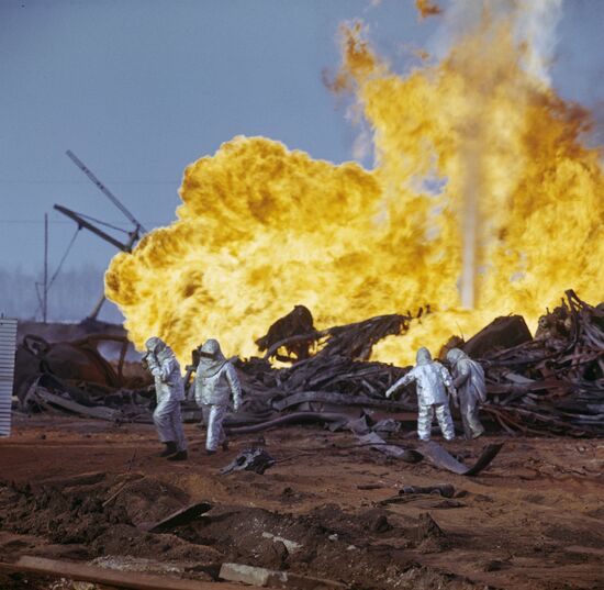 Elimination of open oil and gas blowouts