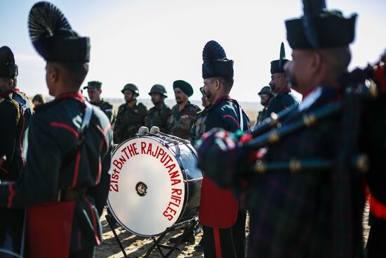Joint Russian-Indian drills Indra-2014 kick off