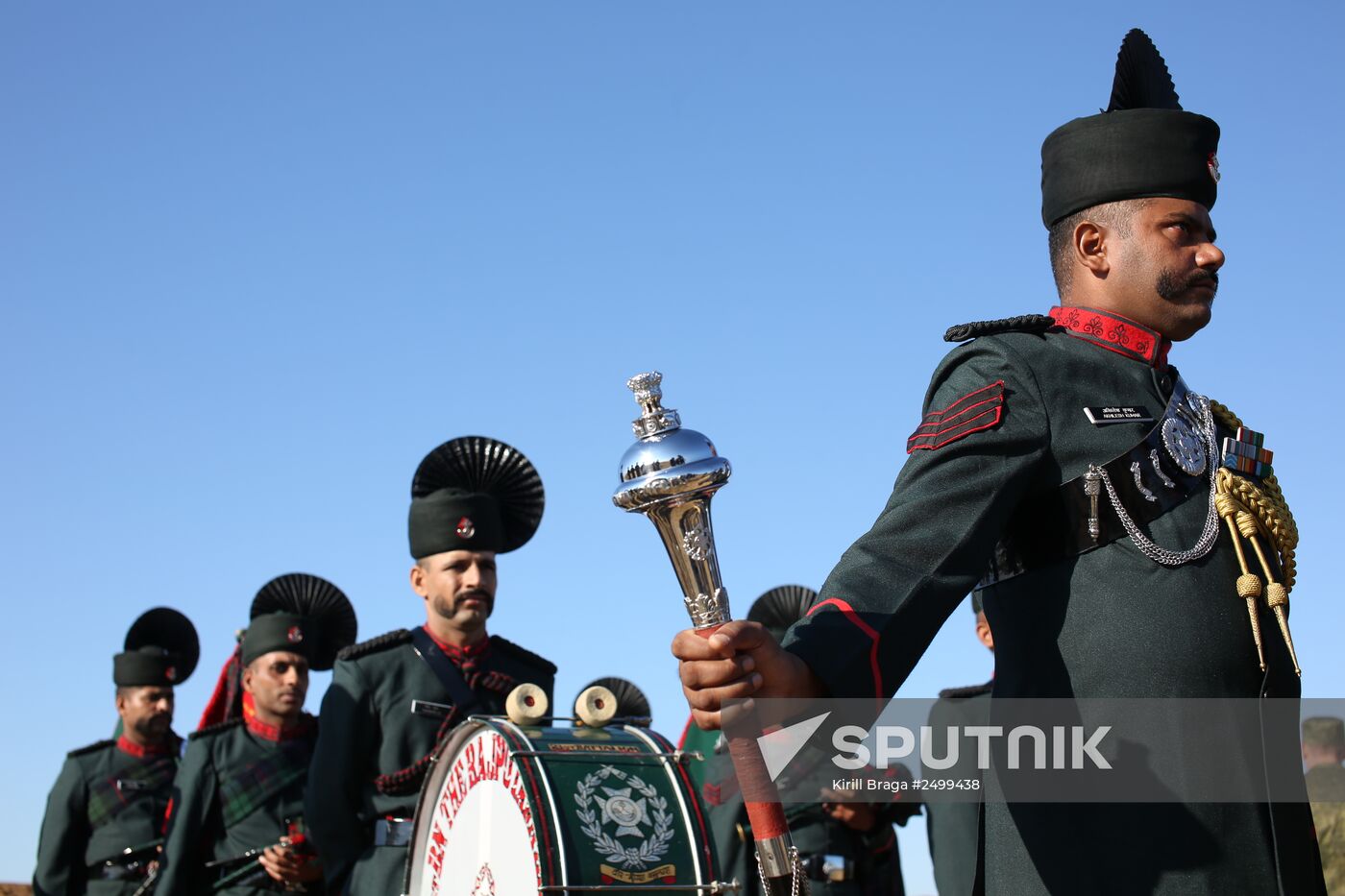Joint Russian-Indian drills Indra-2014 kick off