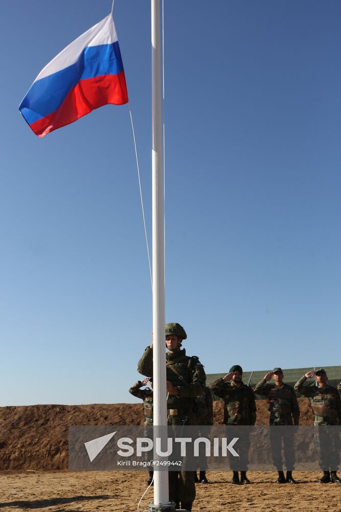 Joint Russian-Indian drills Indra-2014 kick off