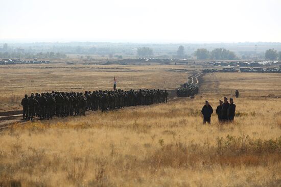 Joint Russian-Indian drills Indra-2014 kick off