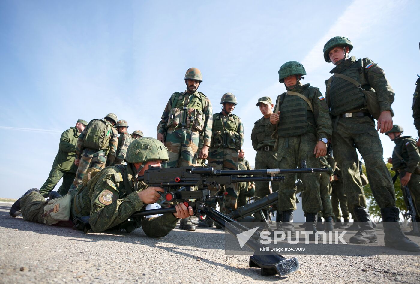 Joint Russian-Indian drills Indra-2014