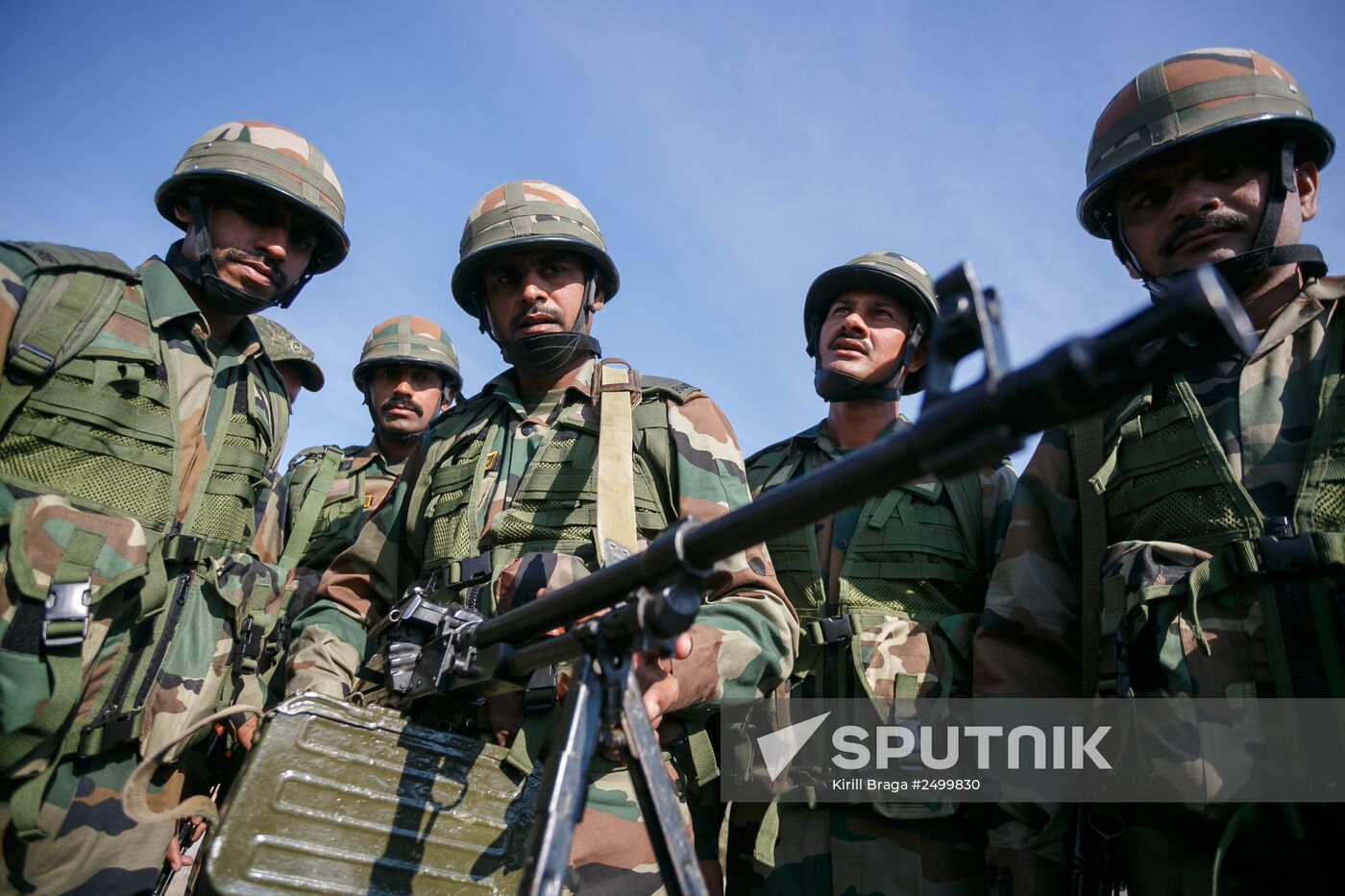Joint Russian-Indian drills Indra-2014