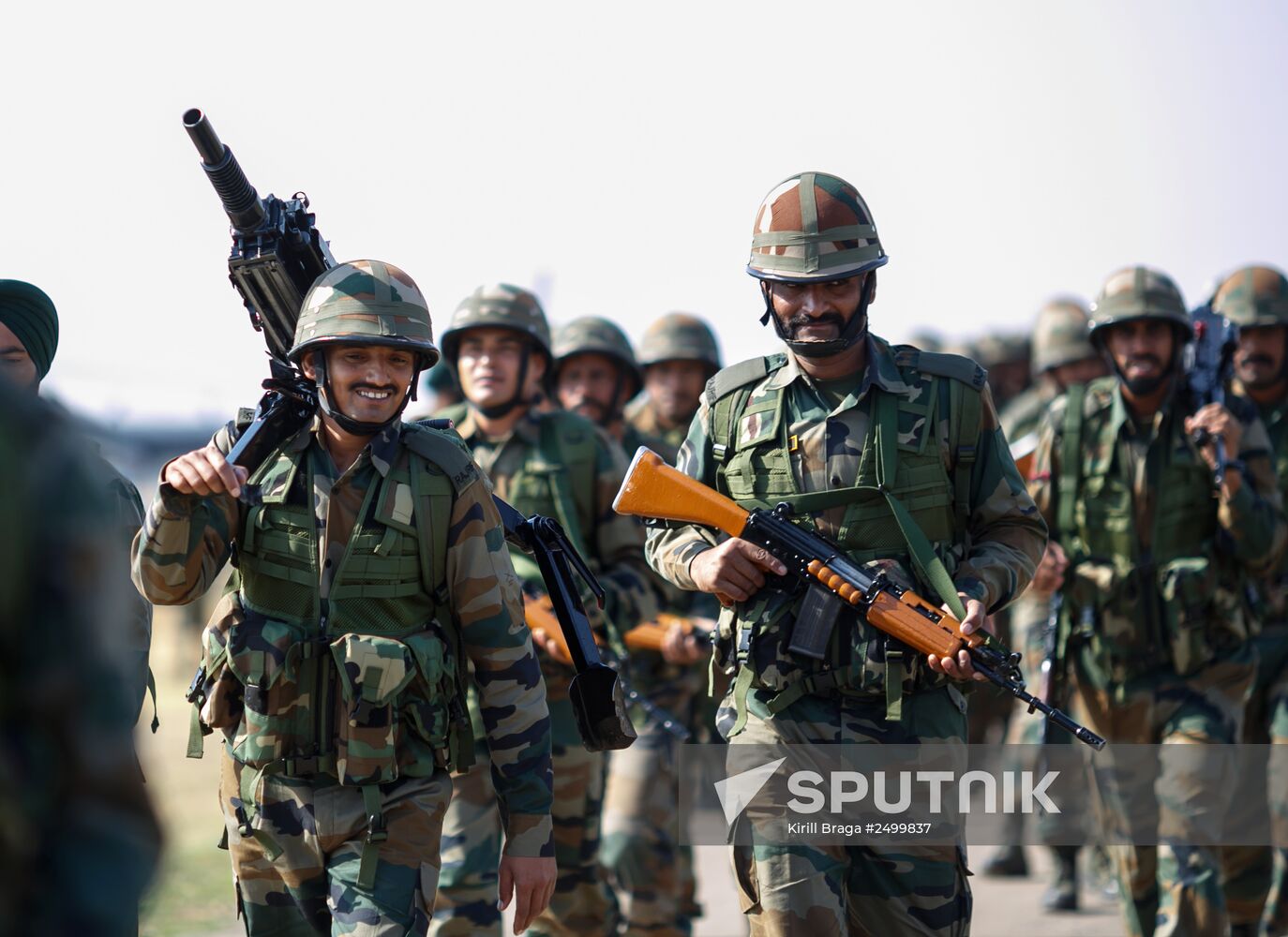 Joint Russian-Indian drills Indra-2014