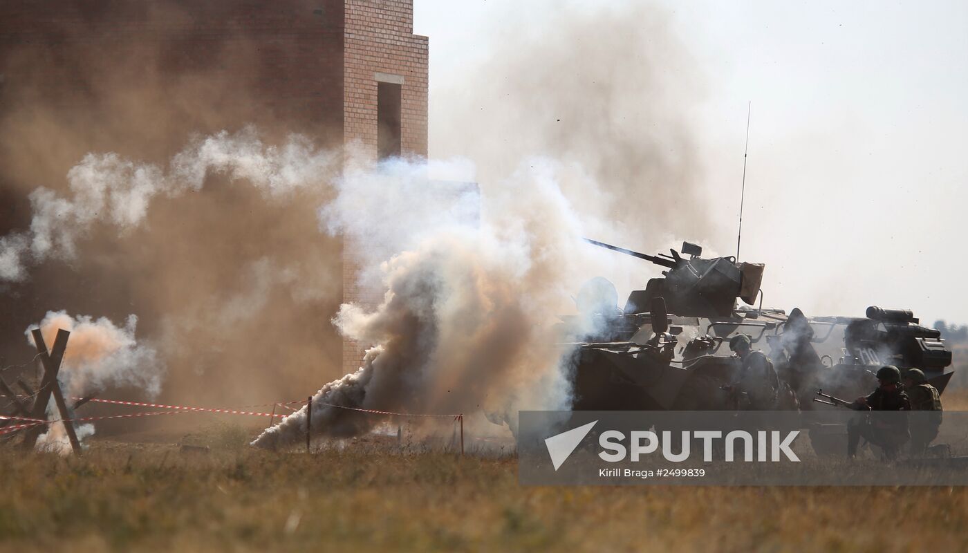 Joint Russian-Indian drills Indra-2014