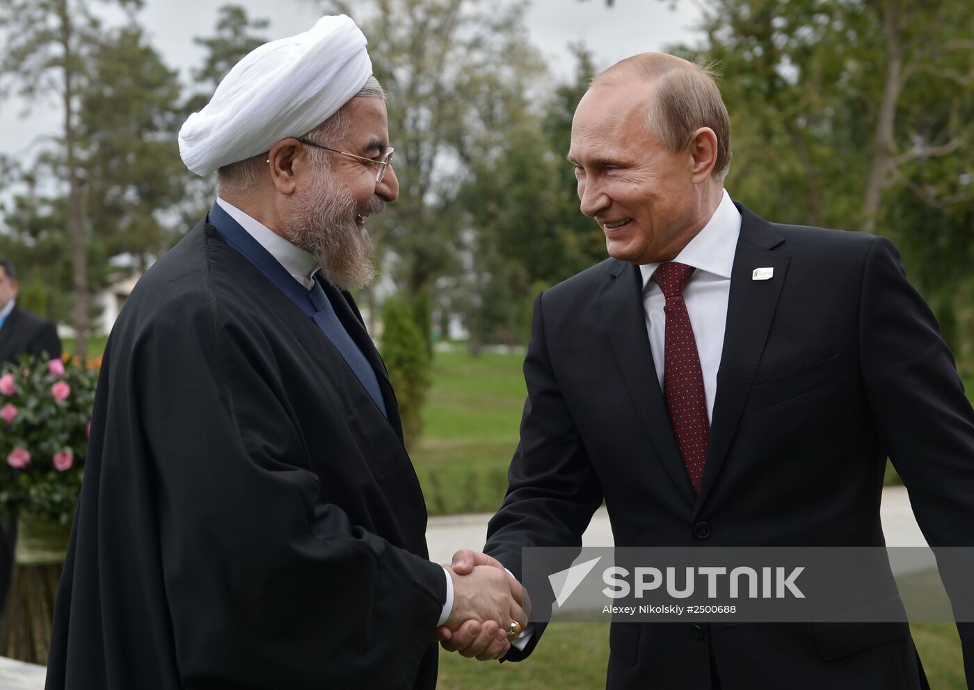 Vladimir Putin attends 4th Caspian Summit