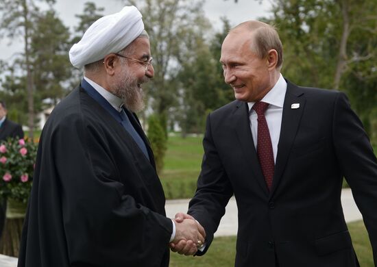 Vladimir Putin attends 4th Caspian Summit