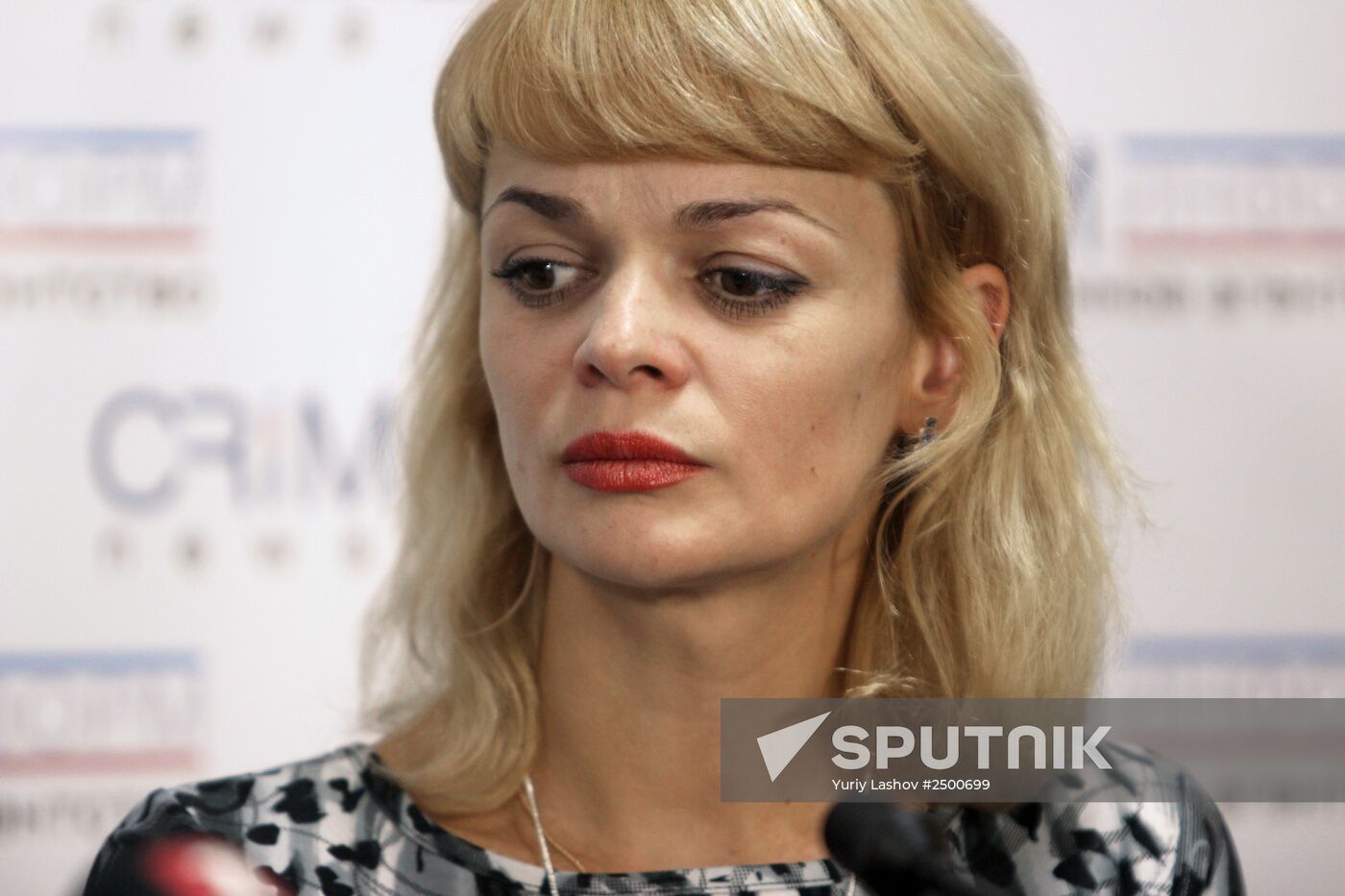 News conference with journalist Anna Mokhovaya who went missing in Ukraine