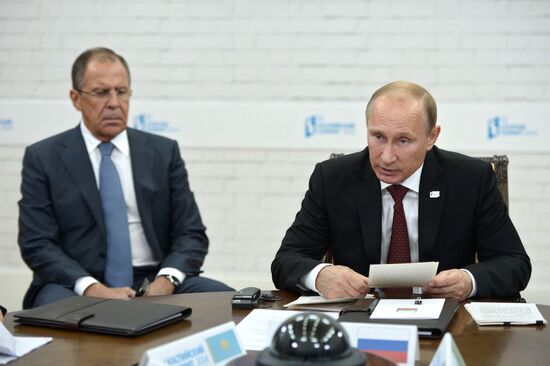 Vladimir Putin attends 4th Caspian Summit
