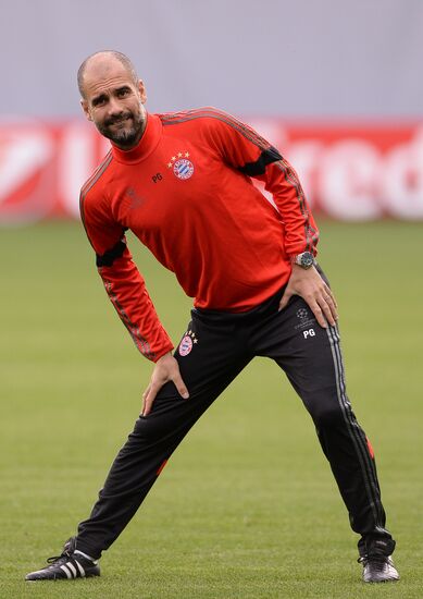 Football. FC Bayern's training session