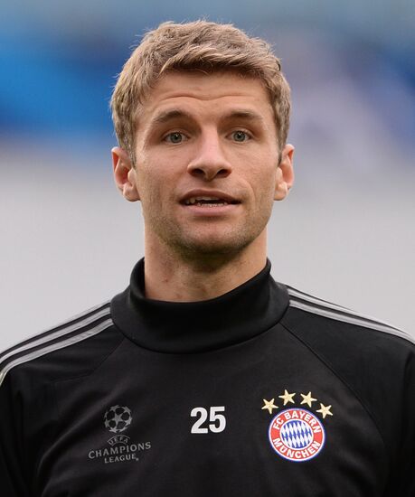 Football. FC Bayern's training session