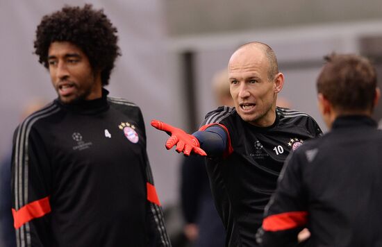 Football. FC Bayern's training session