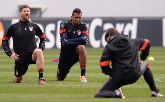 Football. FC Bayern's training session