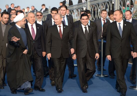 Vladimir Putin takes part in Fourth Caspian summit