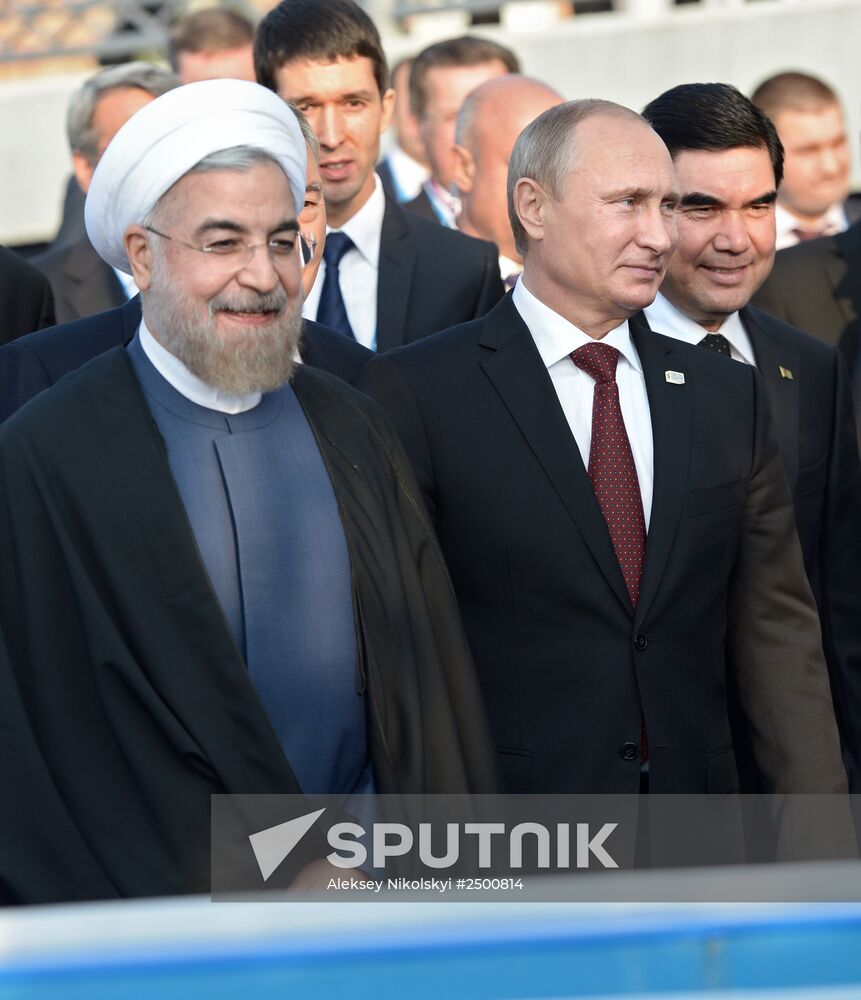Vladimir Putin takes part in Fourth Caspian summit