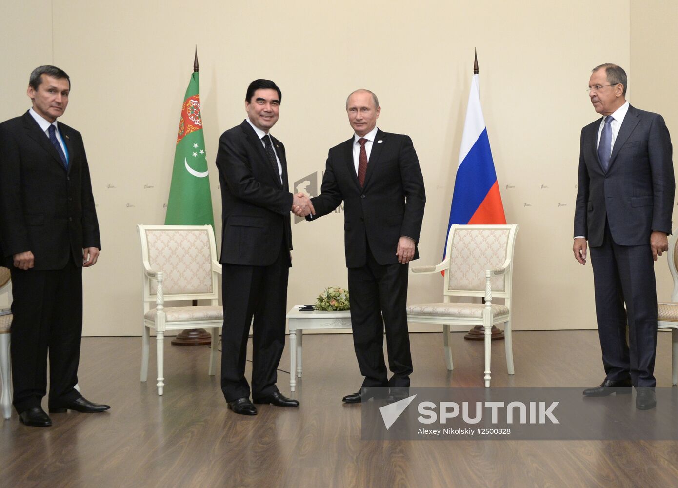 Vladimir Putin takes part in Fourth Caspian summit