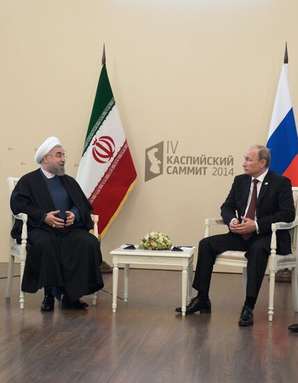 Vladimir Putin takes part in Fourth Caspian summit