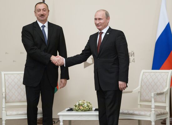 Vladimir Putin takes part in Fourth Caspian summit