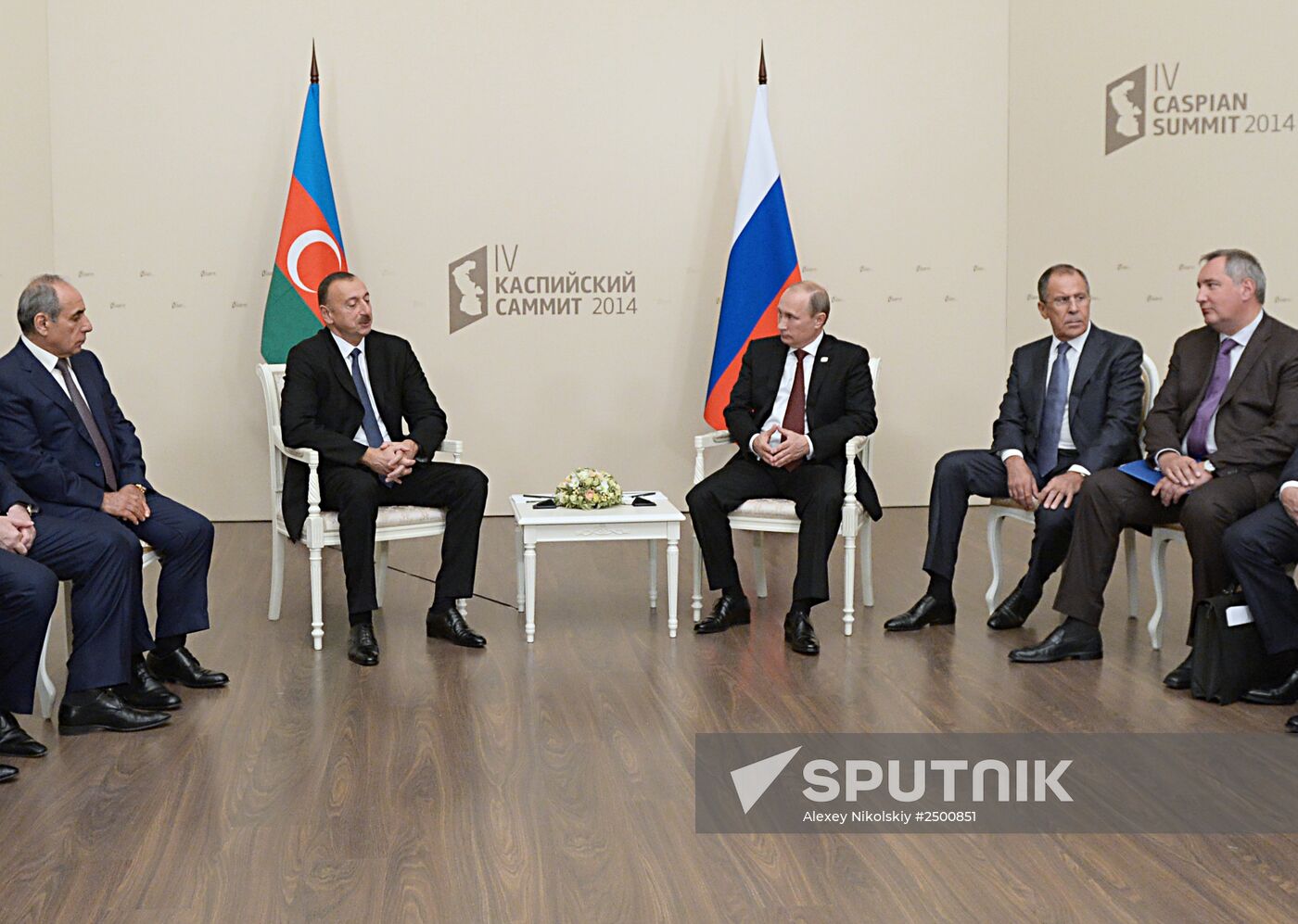Vladimir Putin takes part in Fourth Caspian summit