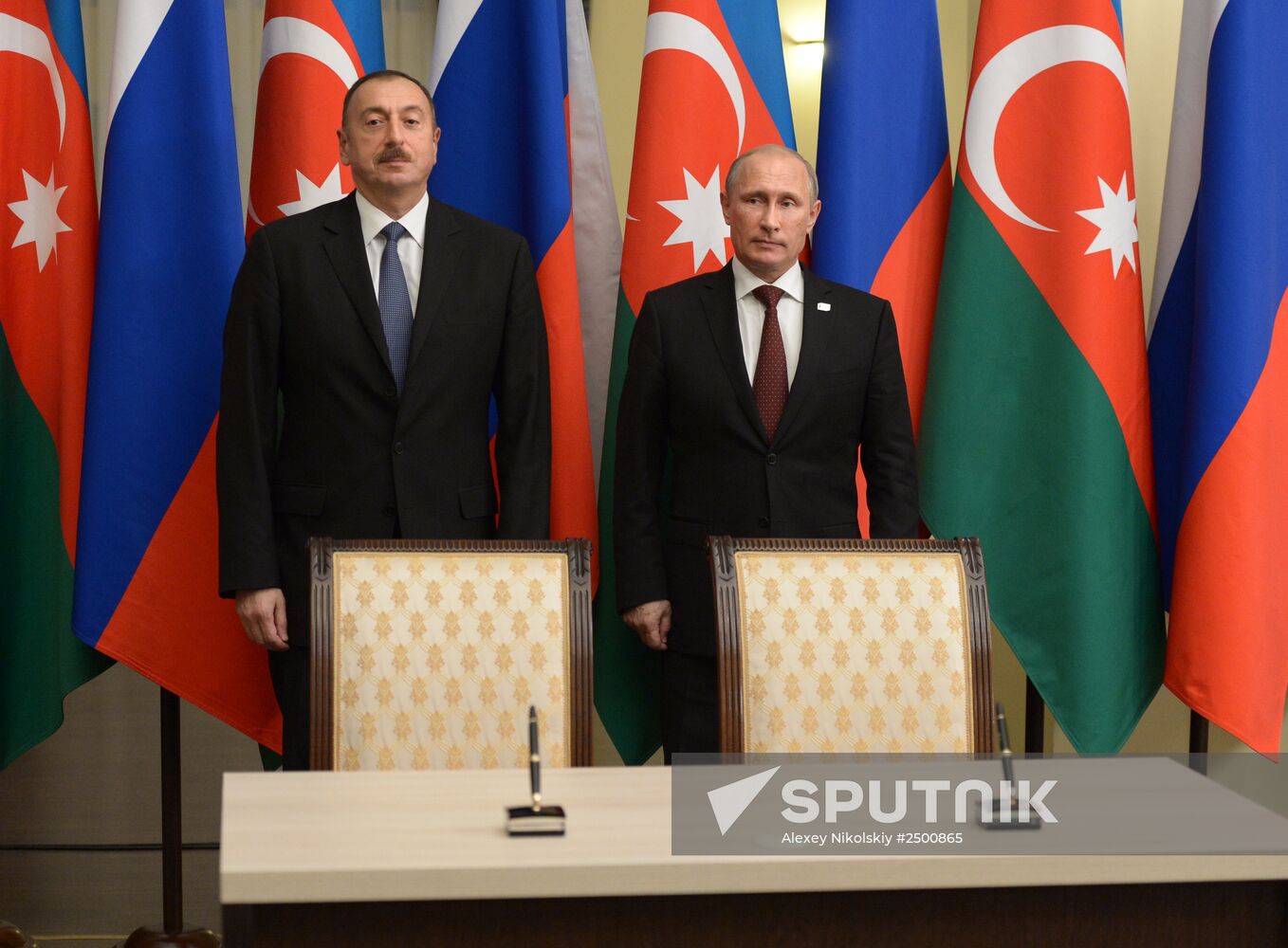 Vladimir Putin takes part in Fourth Caspian summit