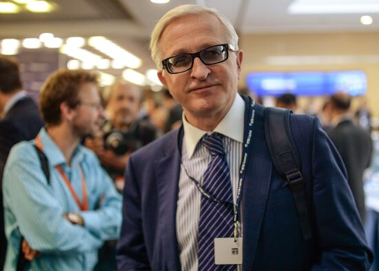 VTB Capital's sixth annual "RUSSIA CALLING!" Investment Forum. Day One