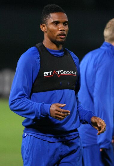Football. Everton F.C. at training session