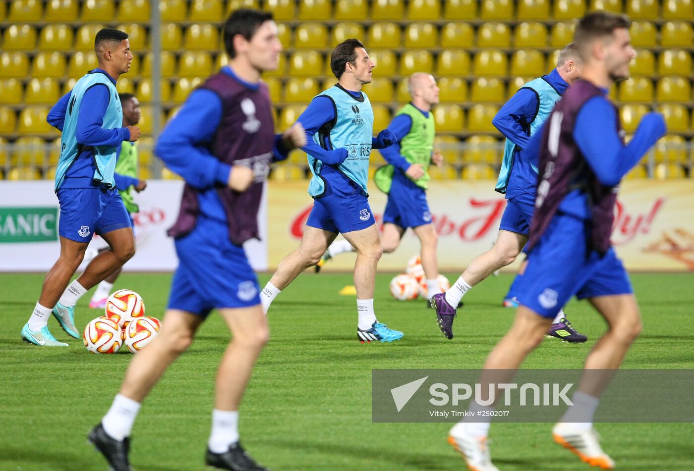 Football. Everton F.C. at training session