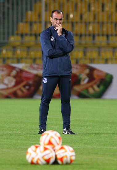 Football. Everton F.C. at training session