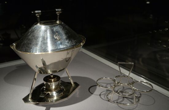 Exhibition "British Design: from William Morris to Digital Revolution" in Moscow