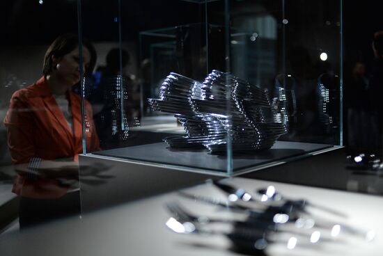Exhibition "British Design: from William Morris to Digital Revolution" in Moscow