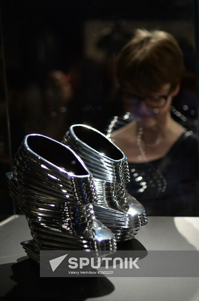 Exhibition "British Design: from William Morris to Digital Revolution" in Moscow