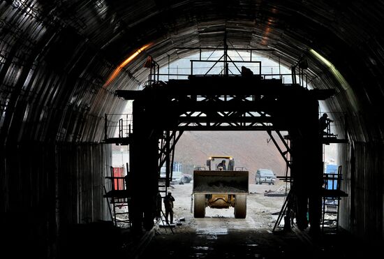 Construction of Narva tunnel in Primorye
