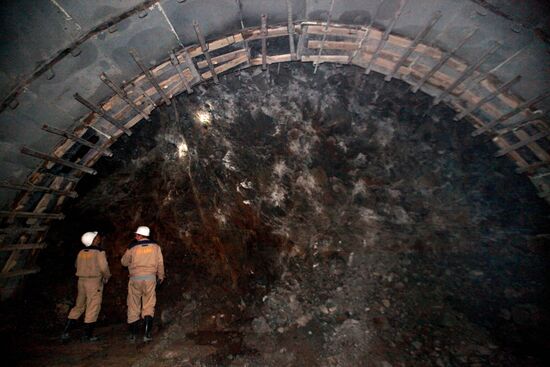 Construction of Narva tunnel in Primorye