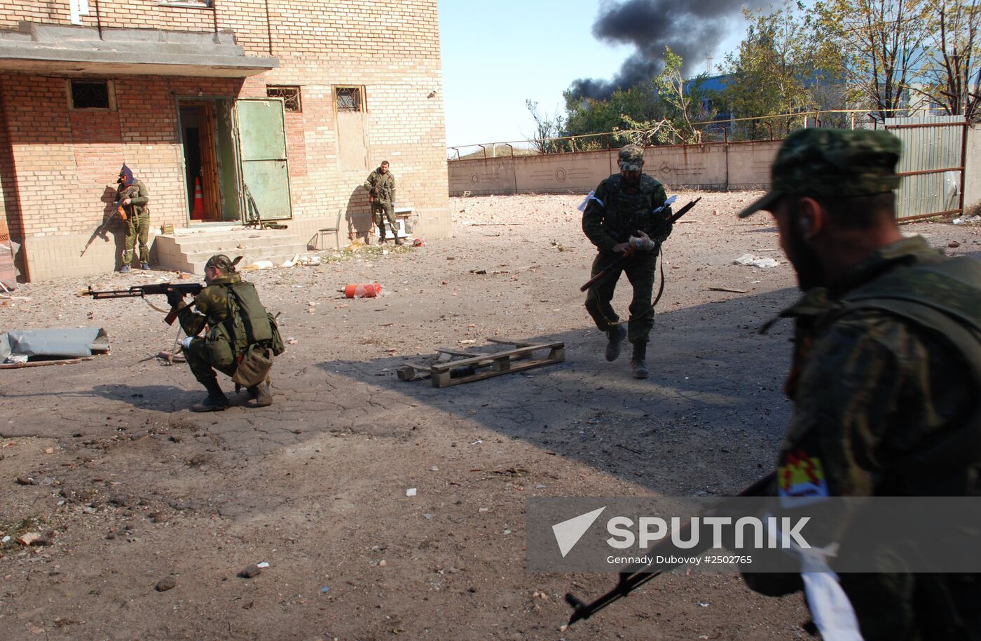 Battles near Donetsk airport