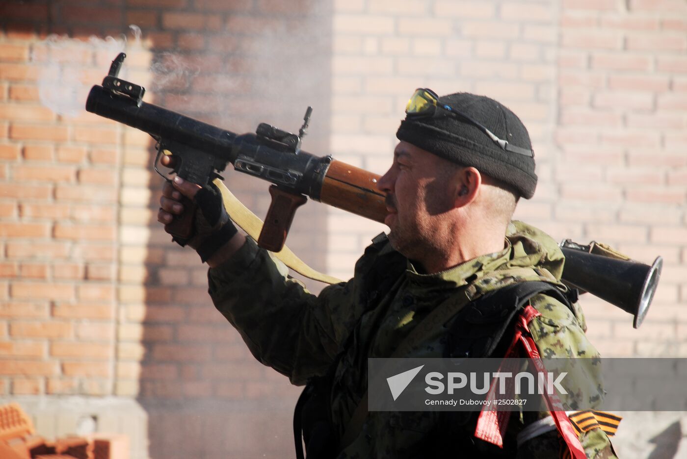 Battles near Donetsk airport