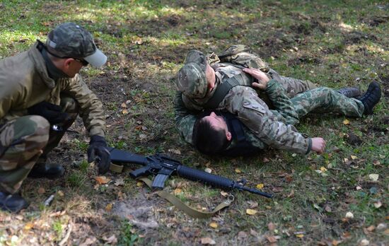 First aid under fire training course for journalists working in eastern Ukraine