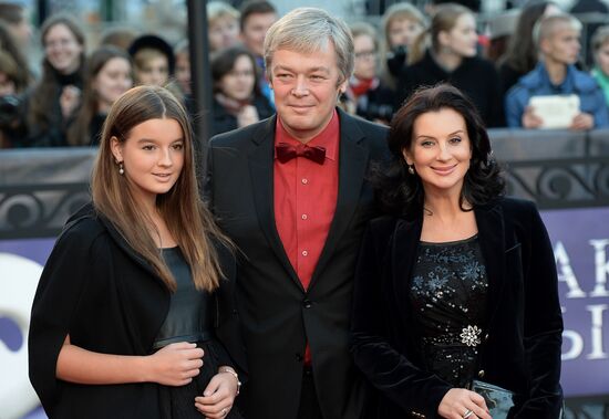 Premiere of the musical "Phantom of the Opera" by Andrew Lloyd Webber