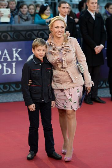 Premiere of the musical "Phantom of the Opera" by Andrew Lloyd Webber