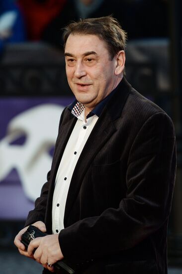 Premiere of the musical "Phantom of the Opera" by Andrew Lloyd Webber