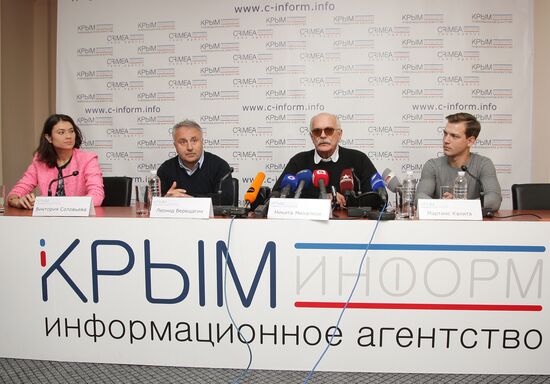 Nikita Mikhalkov presents his new film "Sunstroke"