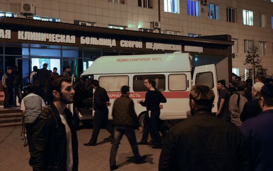 Suicide bomber kills 5 in Grozny
