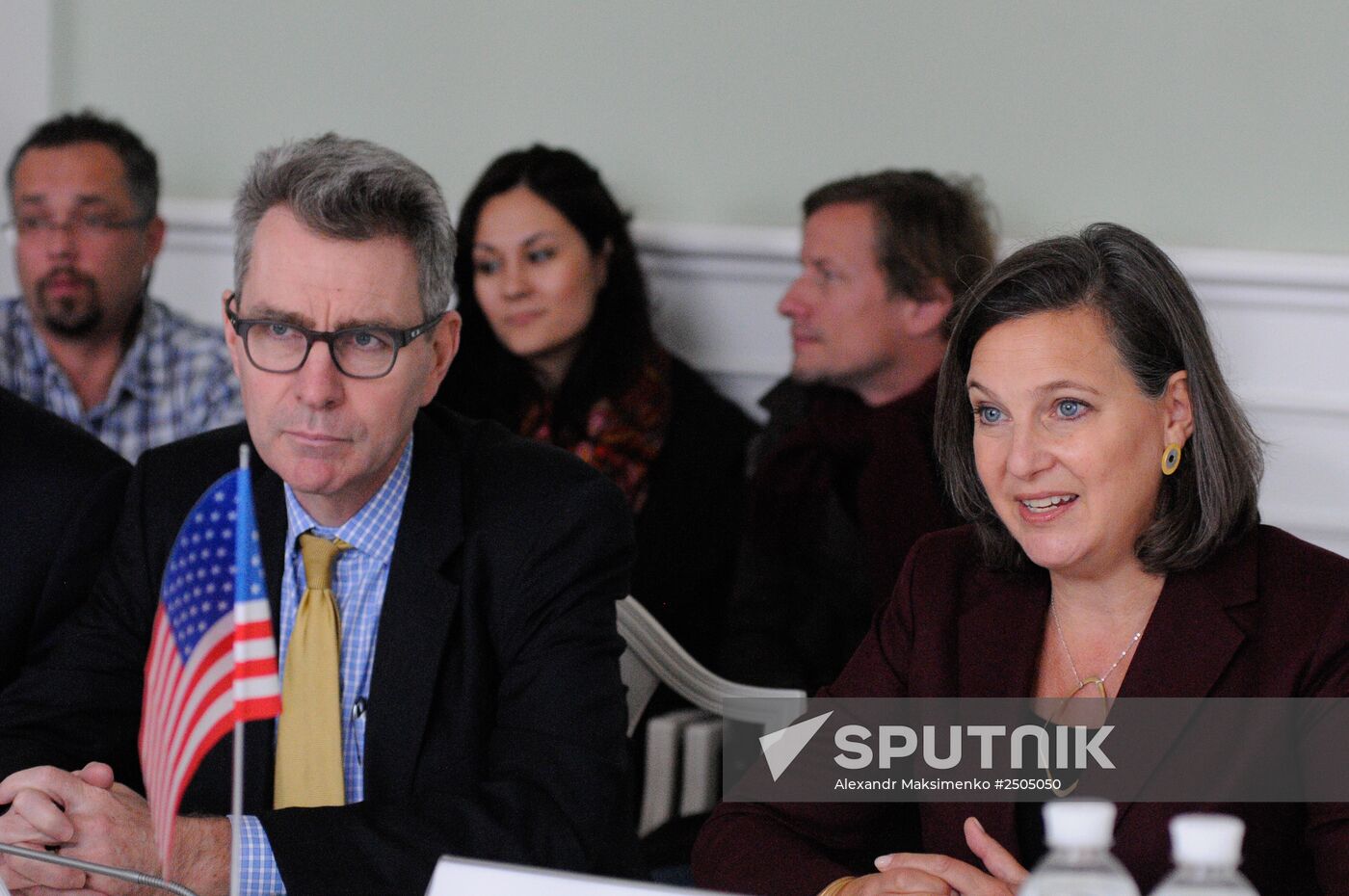 Kiev Mayor Vitali Klitschko meets with US Assistant Secretary of State Victoria Nuland