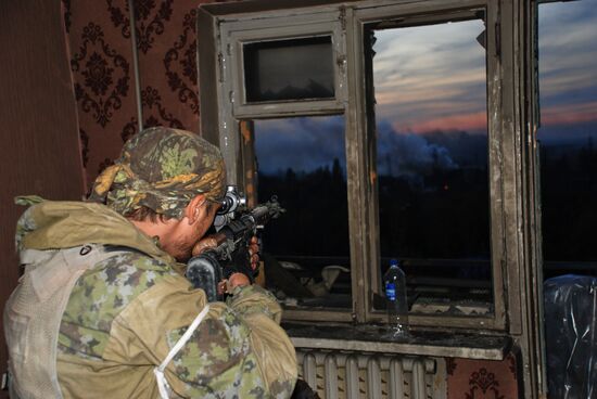 Donetsk airport area update